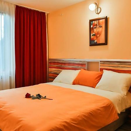 Guest House Beniart Vetrintsi ภายนอก รูปภาพ